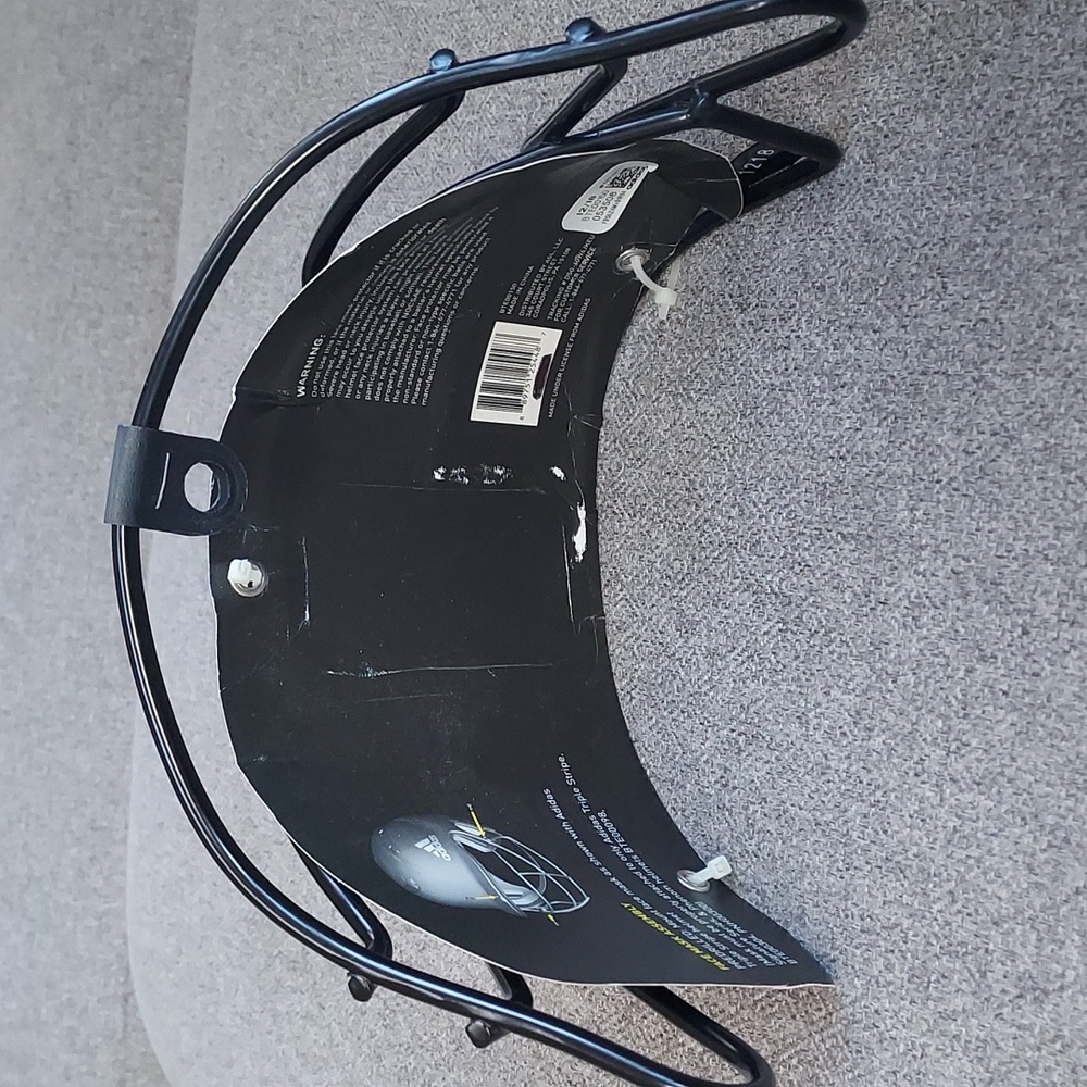 NWT Baseball/Softball Face Mask - Picture 3 of 4